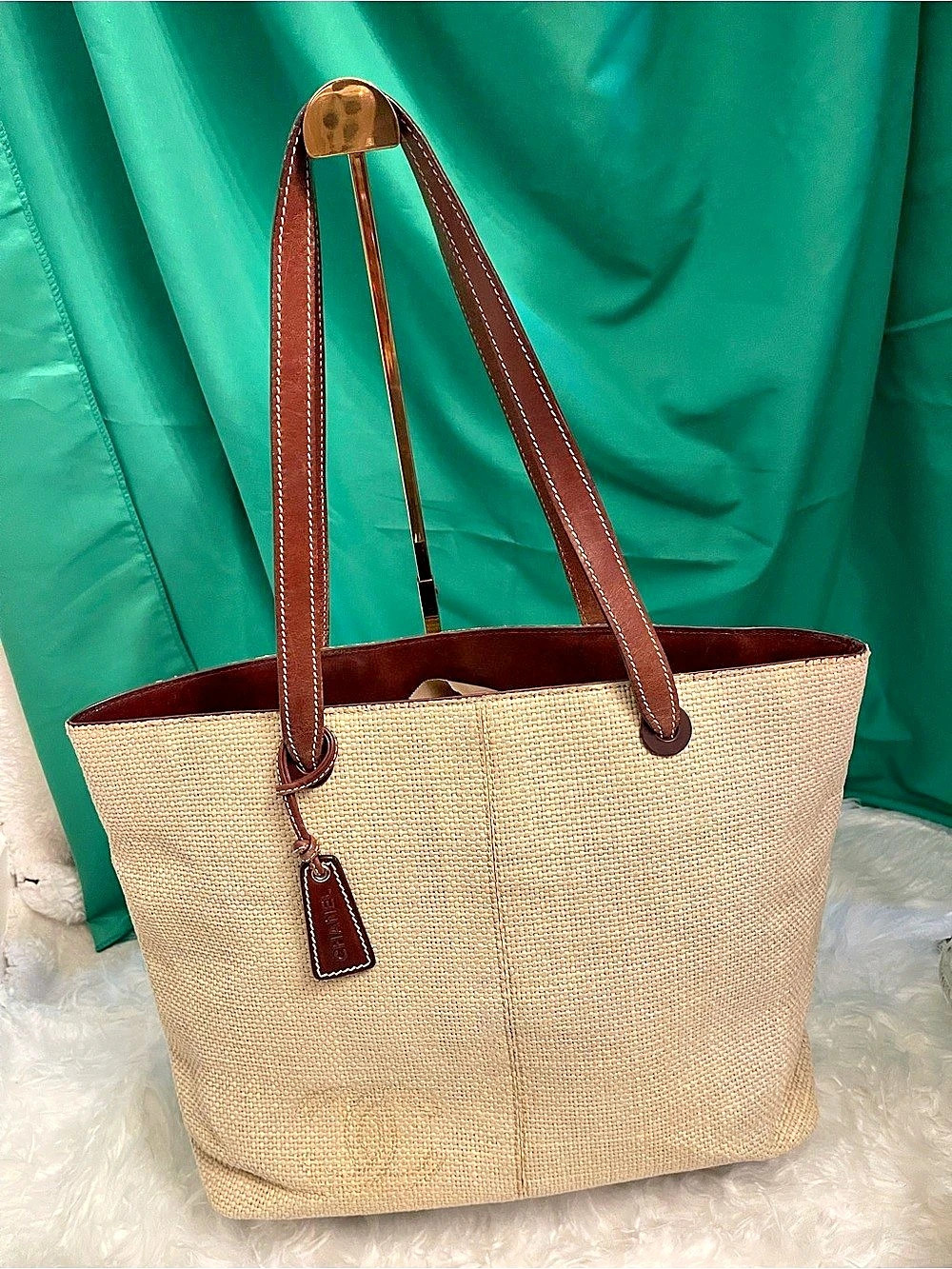 VINTAGE Chanel Interlocking CC Raffia Straw Basket Tote Bag